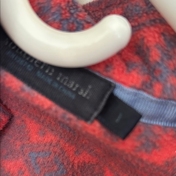 Men's Red Patterned Sweater - Picture 4 of 4